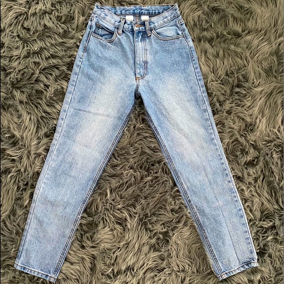 Brandy Melville Denim - Brandy Melville Molly Jeans Blue Size Small (23)